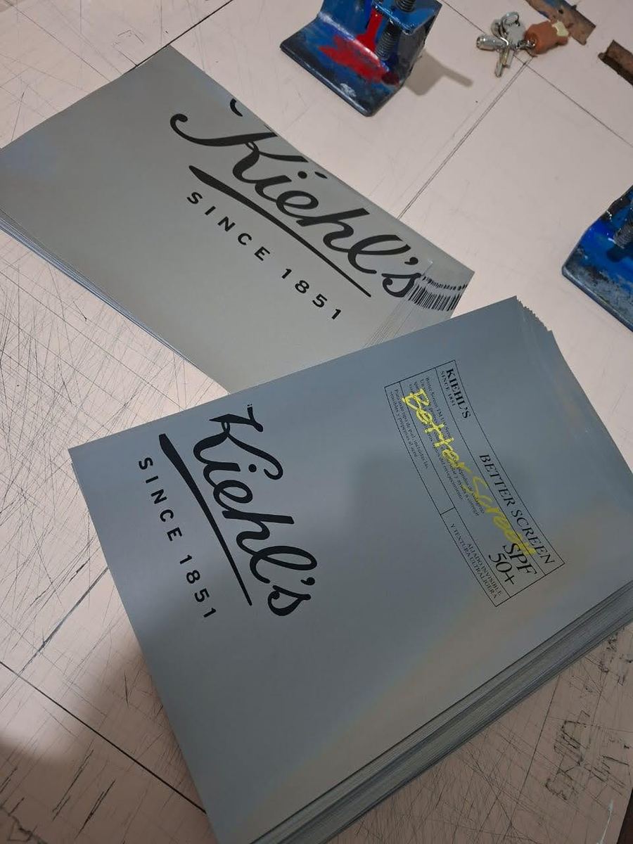 Papelería impresa por serigrafía